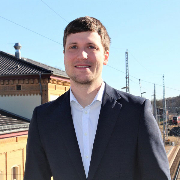  Tobias Paul